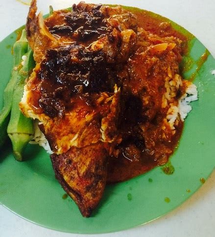 Penang nasi kandar a popular rice meal of indian muslim origin. Bank Iklan: Nasi Kandar Kg Melayu