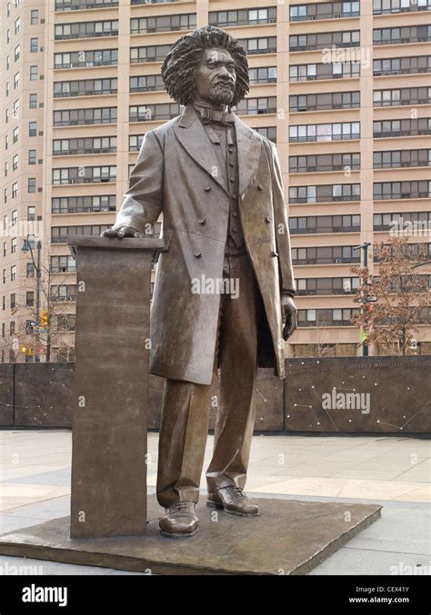 Frederick Douglass Estatua Harlem New York City Fotografía De Stock Alamy