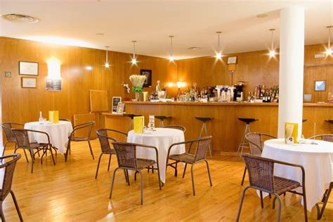 Check spelling or type a new query. Hospedería Hurdes Reales, hotel en Las Mestas - Viajes el ...