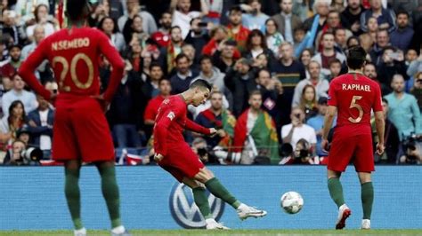 Ronaldo Hentikan Bus Timnas Portugal Demi Bocah Leukimia