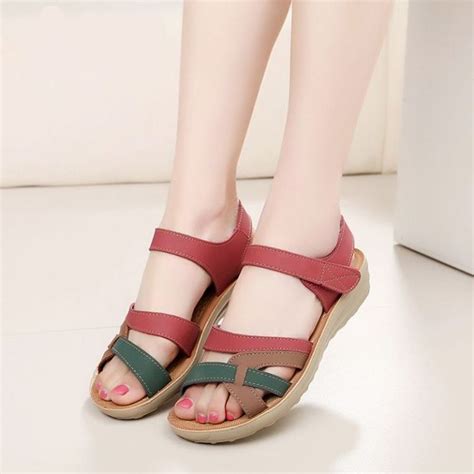 Womens Soft Leather Casual Comfortable Non Slip Flat Sandals