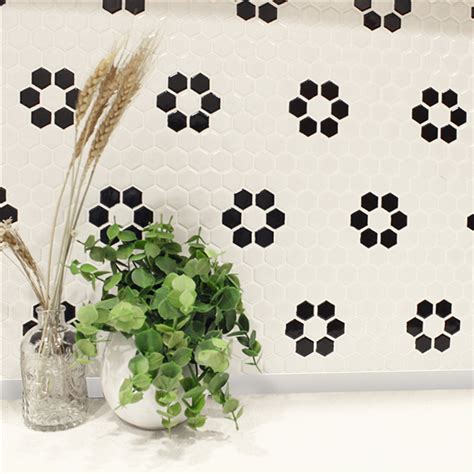 Wholesale 1 Ceramic Mosaic Flowers Hexagon Tile Black White Backsplash