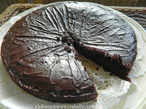Decadent Flourless Chocolate Cake Pams Daily Dish