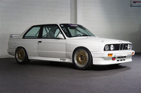 This kit gives your e30 the haunch styling of the m3 model that everyone loves. BMW E30 M3 Group A | BMW Specials Netherlands