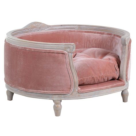 Poochplanet understands that while all dogs need to rest, not all beds offer the same kind of rest to your weary dog. Posh Pooch Pink Pet Bed | Pet bed, Pink bedding, Furniture