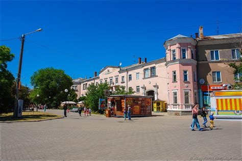 The resort city of Berdyansk in early summer · Ukraine travel blog