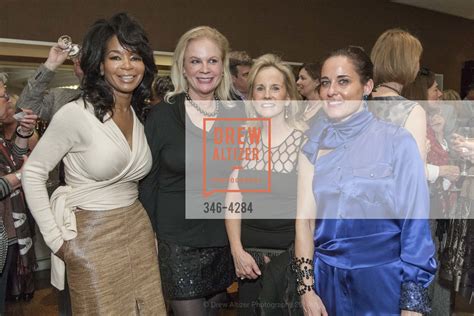 Michelle Renee With Claire Kostic Alana Dittoe And Natalia Urrutia