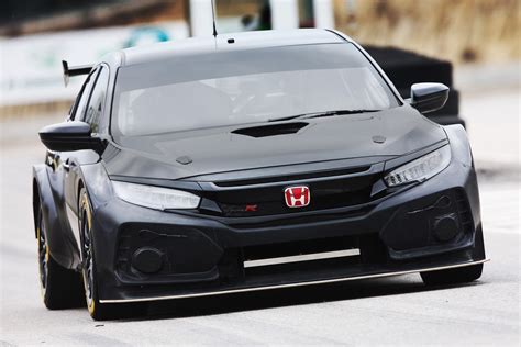 The Honda Fk8 Civic Type R Touring Race Car Makes You Want To Hide Your