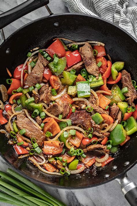 This healthy pepper steak recipe for the slow cooker also works in the instant pot for a healthy pepper steak, just like from your favorite asian restaurant, but better since your slow cooker does the. Easy Chinese Pepper Steak