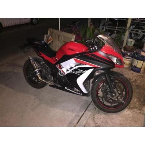 Lini ninja 250 menjanjikan nuansa berkendara yang epik setiap hari dengan mesin 249 cc, kerangka ringan, dan gaya ninja yang tajam. Kawasaki Ninja 250 SE ABS 2012 Motor Sport Bekas Surat ...