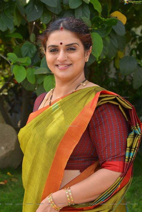 Telugu Film Aunties Hot Photos Telugu Beautiful Actress