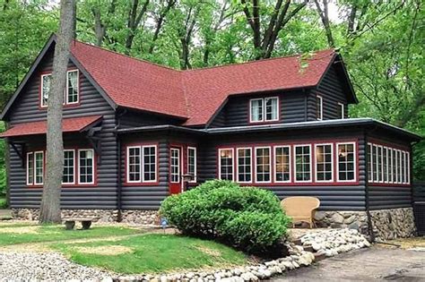 Pin By Quick Garden On Log Cabin Exterior Log Cabin Exterior Cottage