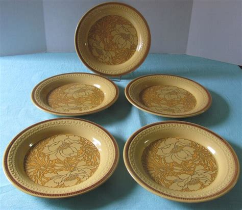 Vintage 1970s Franciscan Earthenware Dinner Plates Amapola