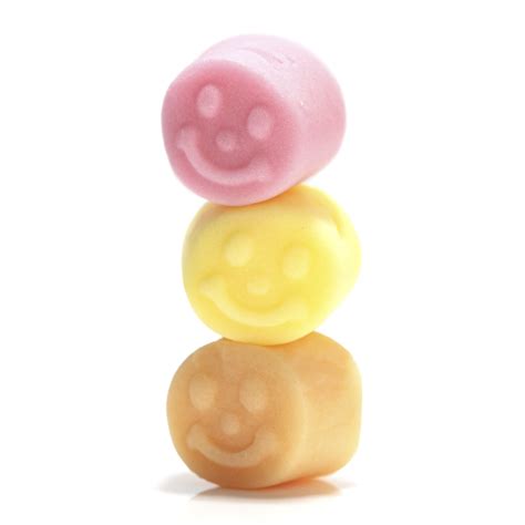 Fruity Smiley Gummies Universal Yums