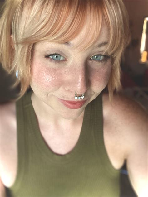 Anyone Like Alternative Freckles Girls Here 💕 Rfreckledgirls