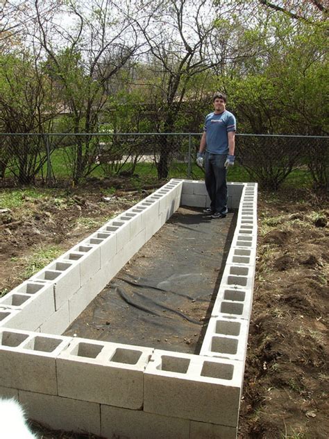 How To Build A Raised Flower Bed With Concrete Blocks