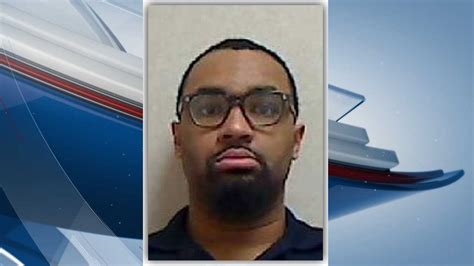 police searching for man wanted for parole sex offender registration violation in scott county