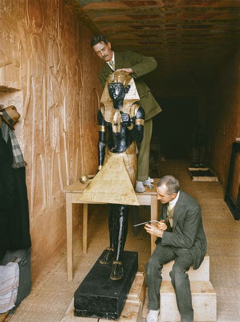 1922 The Discovery Of Tutankhamuns Tomb — In Color Tutankhamun