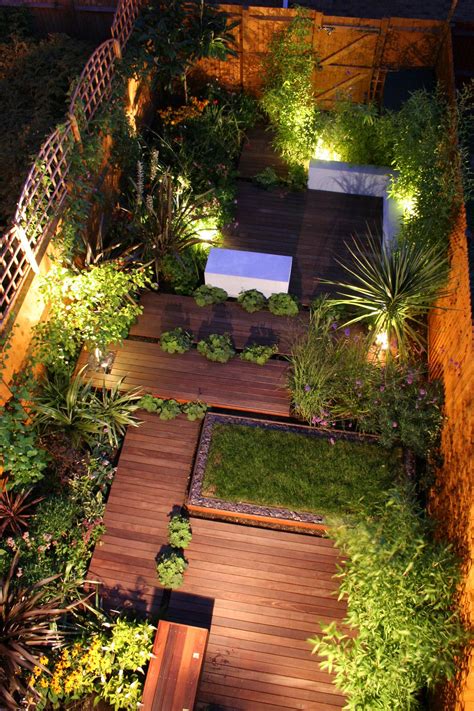 Modern Minimal Natural Materials With Neutral Colours Patio Garden Design Small Garden