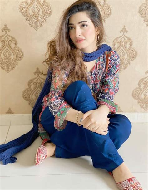Nawal Saeed Pakistani Drama Actress And Model Fashion Pakistani