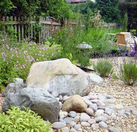 Adorable Landscaping Designs With Big Rocks Ideas Page 17 Of 17