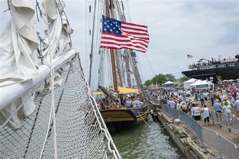 Slideshow Cleveland Tall Ships Festival Blows Back Into Town