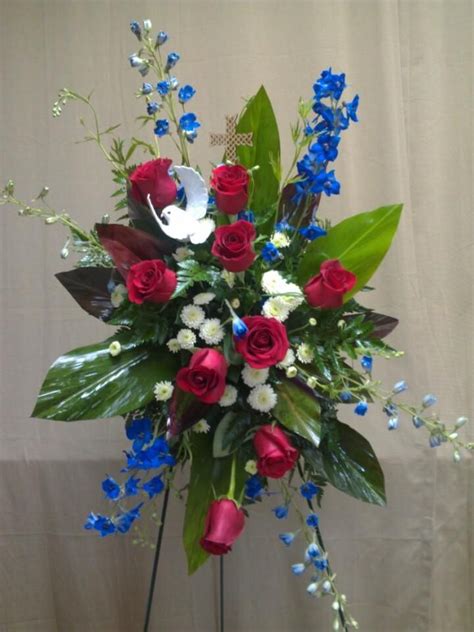 Shein, yogodlns, lala ikai, merry's. Dove- red standard roses, blue delphinium, white button ...