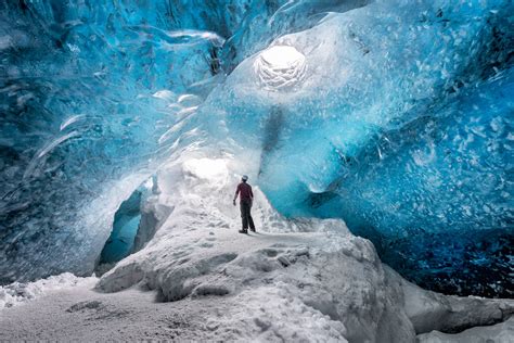 Amazing Ice Cave In Iceland With Person For Scale Oc 6016×4016