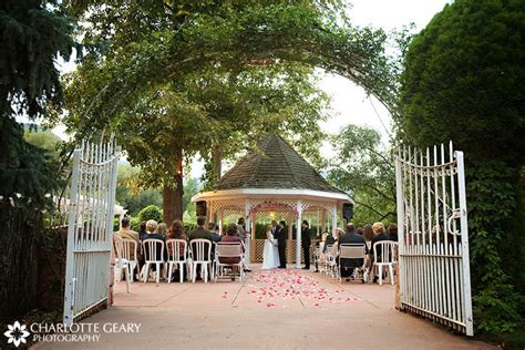 Outdoor wedding ceremonies if need to do an outdoor pavilion. shaeis and theGenk style: Wedding Ceremony....