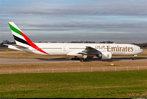 Boeing 777 300er Emirates Aviation Photo 5828441
