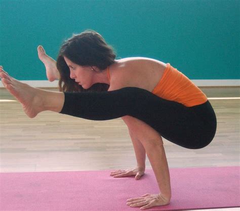 Firefly Pose Tittibhasana Hatha Yoga For Beginners Yoga Works Yoga