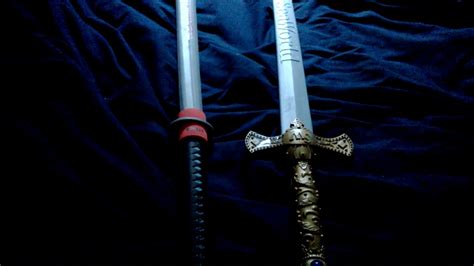 Katana Sword Vs Medieval Sword Review Youtube