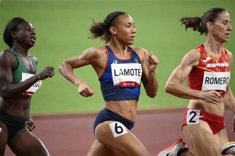 Setting an american u20 indoor record in the 800m of 2:01.07 in her first race. JO - Athlé (F) - Rénelle Lamote s'arrête en demies du 800m ...