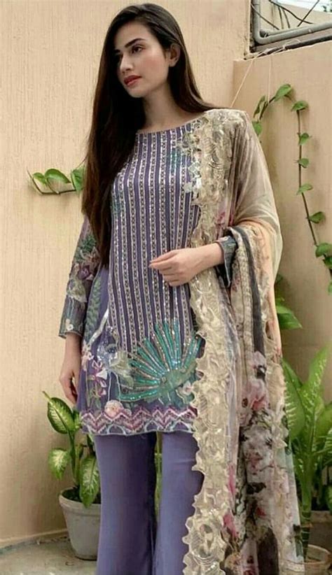 Pin By M S Riaz On Sana Javed Prom Dresses Long With Sleeves Casual