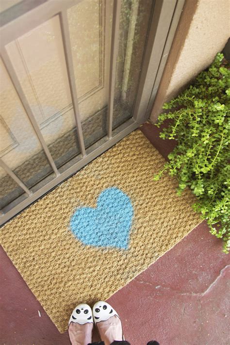 15 Creative Diy Welcome Mat Ideas That Can Send A Message