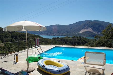 I n norditalien sind bei einem seilbahnunglück mehrere menschen ums leben gekommen. Ferienhaus Lago Maggiore, Italien - Ferienhaus für Ihren ...