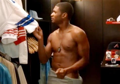 december 11 2001 usher s hottest shirtless moments us weekly