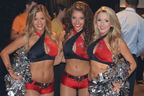 Tampa Bay Buccaneers Showcase New Uniforms Ultimate Cheerleaders