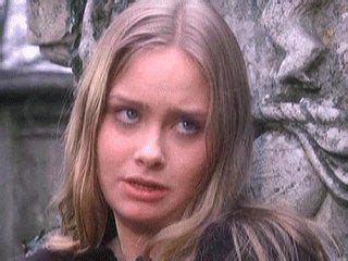 Linda Hayden In The Blood On Satan S Claw Auld British Actresses Horror Films Greatest