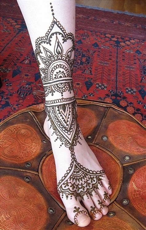 Striking Foot Arabic Mehndi Foot Arabic Mehndi Designs Mehndi