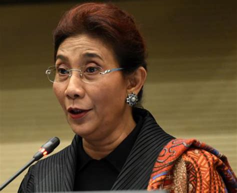 Biografi Susi Pudjiastuti Izbio