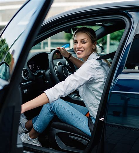 Whether you are commuting to work every day, or just using your vehicle for weekly errands, you. Car Insurance Canada: Get an Auto Insurance Quote Online | DirectRate.ca