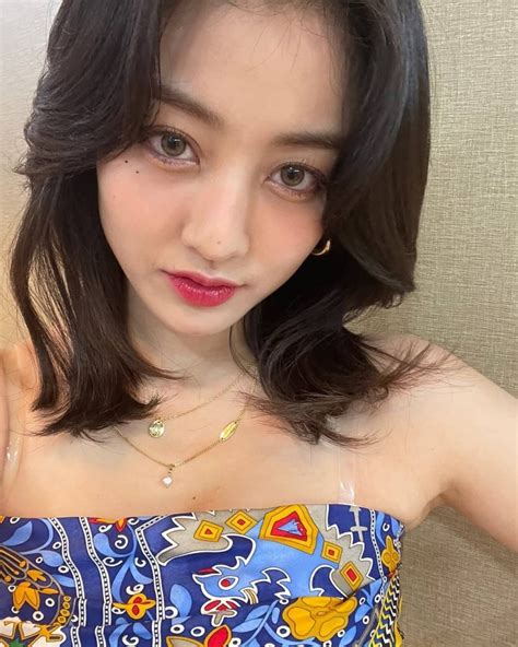 Twice Jihyo Skincare Routine Here S How You Can Have Beautiful Flawless Skin Like The Cry For
