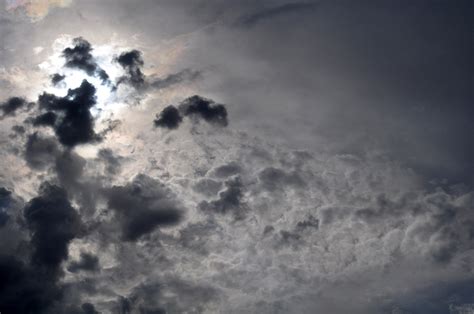 🥇 Imagen De Exterior De Dia Nublado Luz Naturaleza Cielo 【foto
