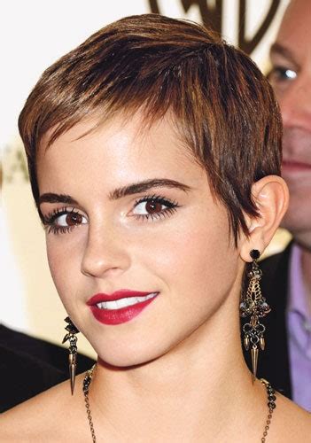 6 Beauty Secrets To Steal From Emma Watson And Her Trick To Looking