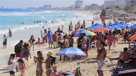 The official name is estados unidos mexicanos in accordance with the provisions of the 1917 constitution. U.S. warns citizens about traveling to Mexico's Cancun and ...