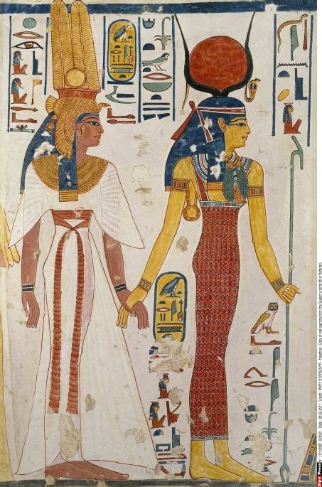 Egypte A T On Retrouvé Les Jambes De La Reine Néfertari Arte Egiziana Antico Egitto Egitto