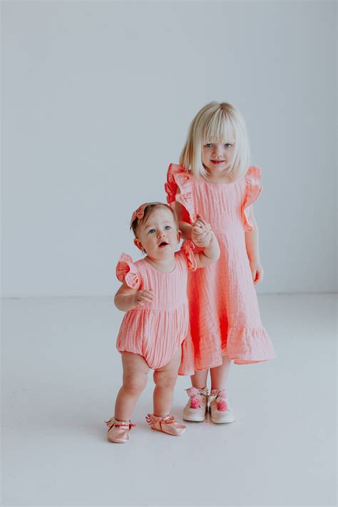 Girl Mom, Baby Outfits, Kids Outfits, Baby Design, Handmade Baby, Baby