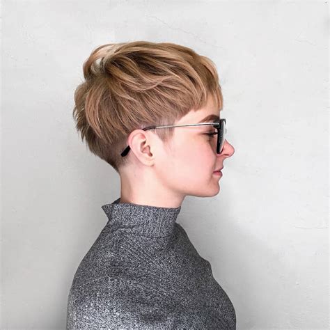10 Stylish Pixie Haircuts Women Short Undercut Hairstyles 2021