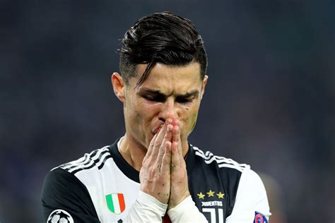 With a cr7 account you can make your checkout faster, check the status of your orders and save and review items in your wishlist. DNA de CR7 corresponde a amostra de modelo que o acusa de ...